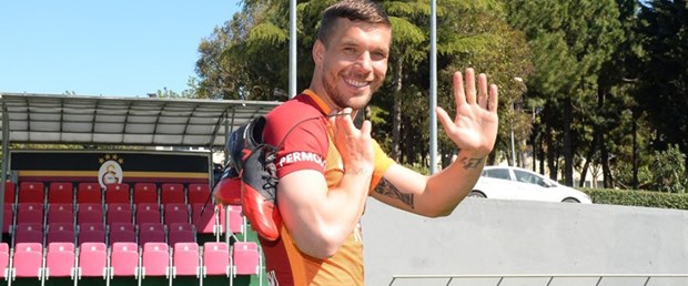 podolski galatasaray.jpg