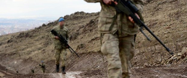 asker silah.jpg