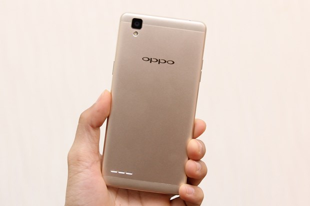Oppo F1