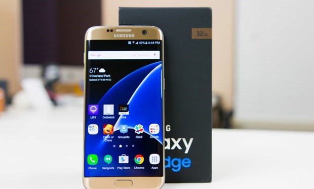 Samsung Galaxy S7 Edge (770 dolar)