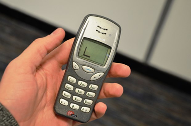 4- Nokia 3210