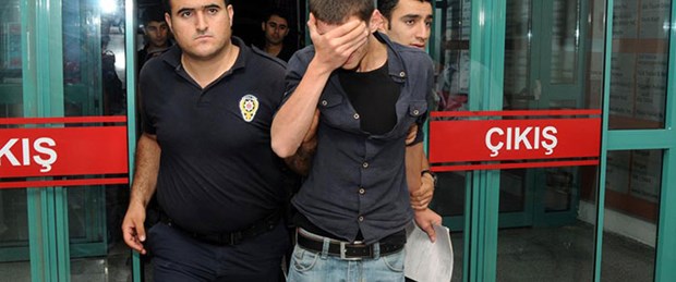 54 üniversite öğrencisi gözaltında