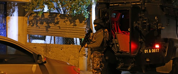 adana polis operasyon.jpg