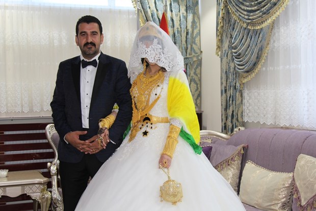 dogu ve guneydoguda boyle bir dugun gorulmedi asiret lideri iskender ertus un insaat muhendisi oglu seref ertus dunya evine girdi