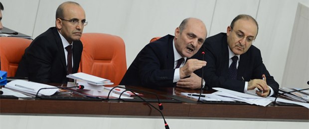 Bakan Bayraktar: İstifa etmeyen şerefsizdir