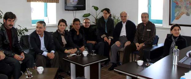 Bakanlar ve BDP'lilerin deprem zirvesi