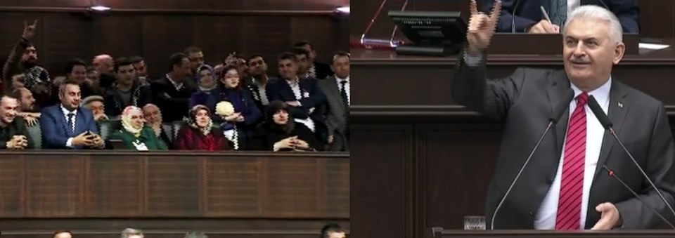 Başbakan Yıldırım, locadan Ülkücü selamı verenlere aynı şekilde karşılık verdi.
