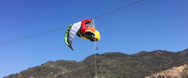yamaç paraşütü.jpg