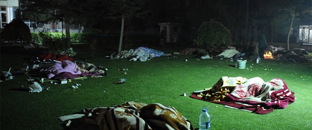 Depremin ilk günü araştırılacak