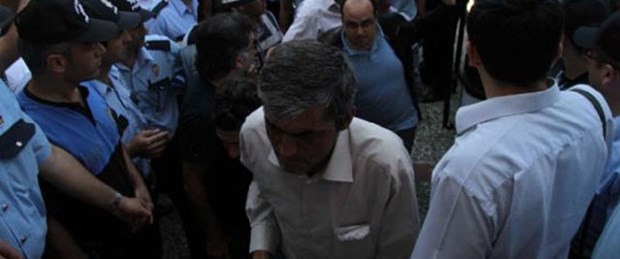 DP'li başkana yolsuzluk gözaltısı