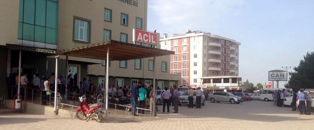 damat-gelinin-evinin-onunde-maganda-kursunu-ile-oldu_6166_dhaphoto2.jpg