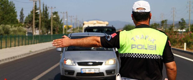 trafik polisi kontrol.jpg