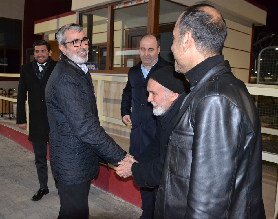 Akgündüz, 349 kişiyi dolandırdığı iddiasıyla 21 Aralık 2015'te tutuklanmıştı.