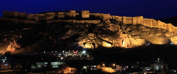 Kadında Bayburt, erkekte Hakkari