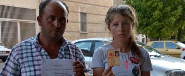 şeyma turgut.jpg