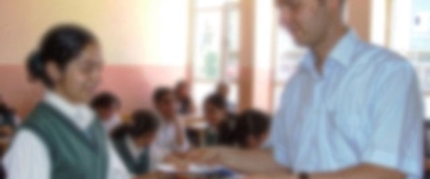 Öğretmene 'kırık not' dayağı