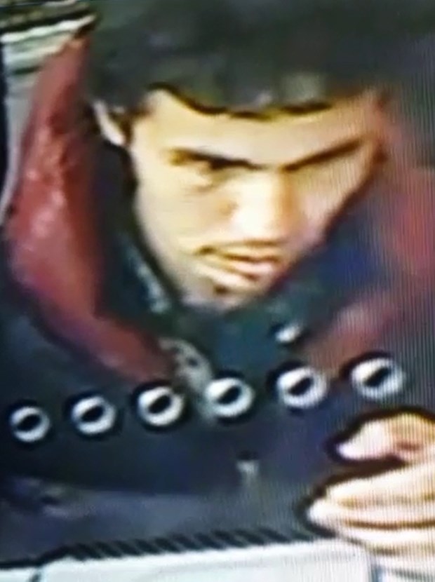 LALELİ'DE DÖVİZ BÜROSUNDA GÖRÜNTÜLENDİ