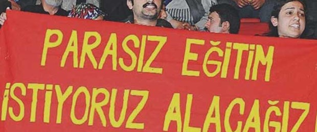 Pankart açan öğrenciye 2. tutuklama