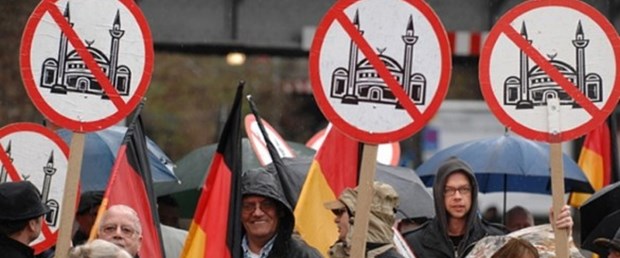 150927-pegida.jpg