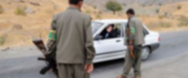 PKK yol kesti: 1'i asker 3 kişiyi kaçırdı