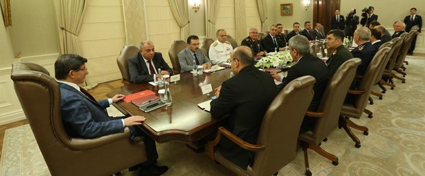 davutoglu-zirve.jpg