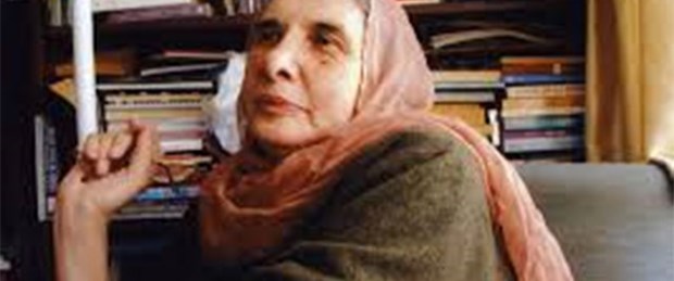 Senarist Ayşe Şasa yaşamını yitirdi