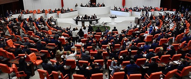 ak-parti-meclis-toplantı310815.jpg