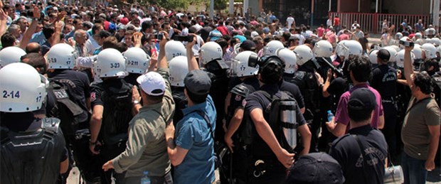 Soma’da facia protestosuna biber gazı