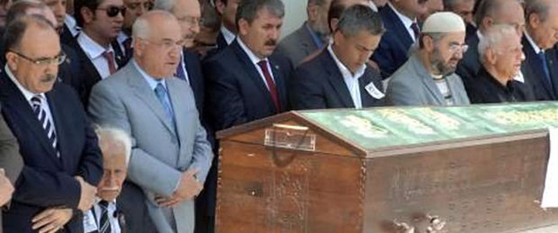 Son yolculuğuna uğurlandı