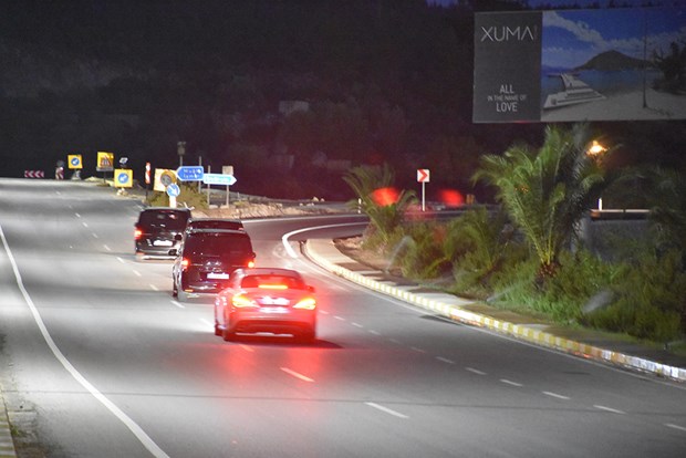 32 MİLYAR DOLAR SERVETİ VAR