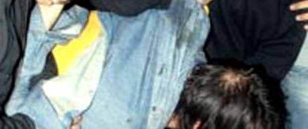 Timuçin Esen'e yaka paça gözaltı