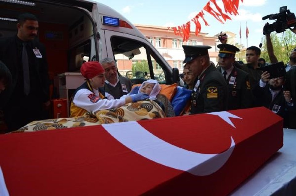 Şehidin babaannesi Meryem Karaman