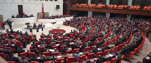 Vekillere filtre kalkıyor