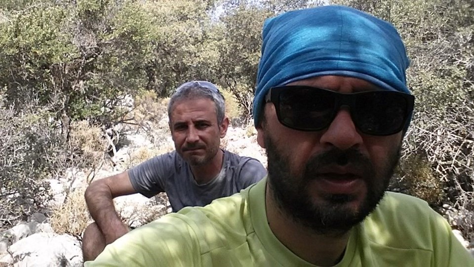 Sık sık verilen molalar bazen yürüyüşü kolaylaştırıyor.