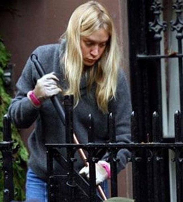 CHLOE SEVIGNY