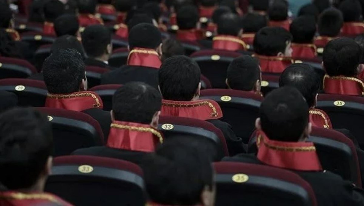 Adalet Bakanlığı, bin hakim ve savcı alımı yapacak