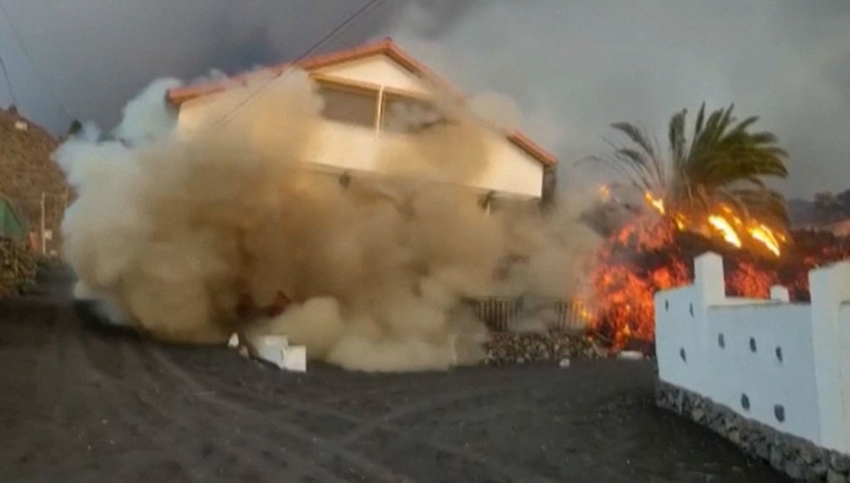 La Palma’da lavlara direnemeyen ev yerle bir oldu