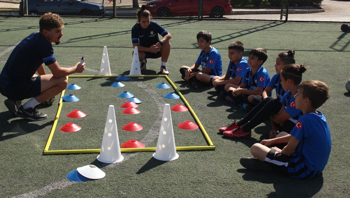 Futbol Antrenörü Durmaz: Teorik eğitim futbolun olmazsa olmazı