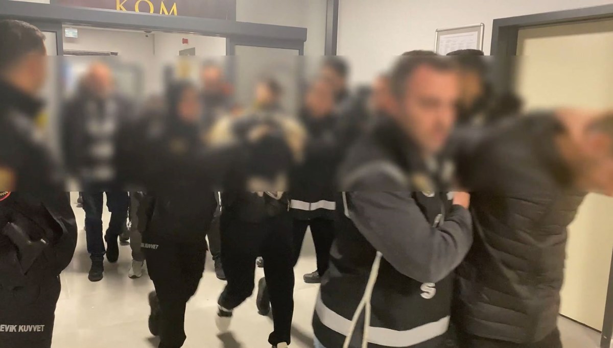 Yalova merkezli 3 ilde silahlı suç örgütü operasyonu: 6 tutuklama Yalova merkezli 3 ilde silahlı suç örgütü operasyonu: 6 tutuklama