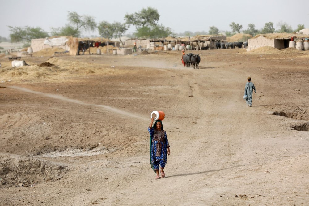 Dünyanın en sıcak şehri: Pakistan'daki Jacobabad’da termometreler 51 dereceyi gösterdi - 9