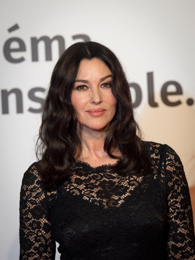 zamansiz guzel monica bellucci kirmizi halida magazin haberleri ntv
