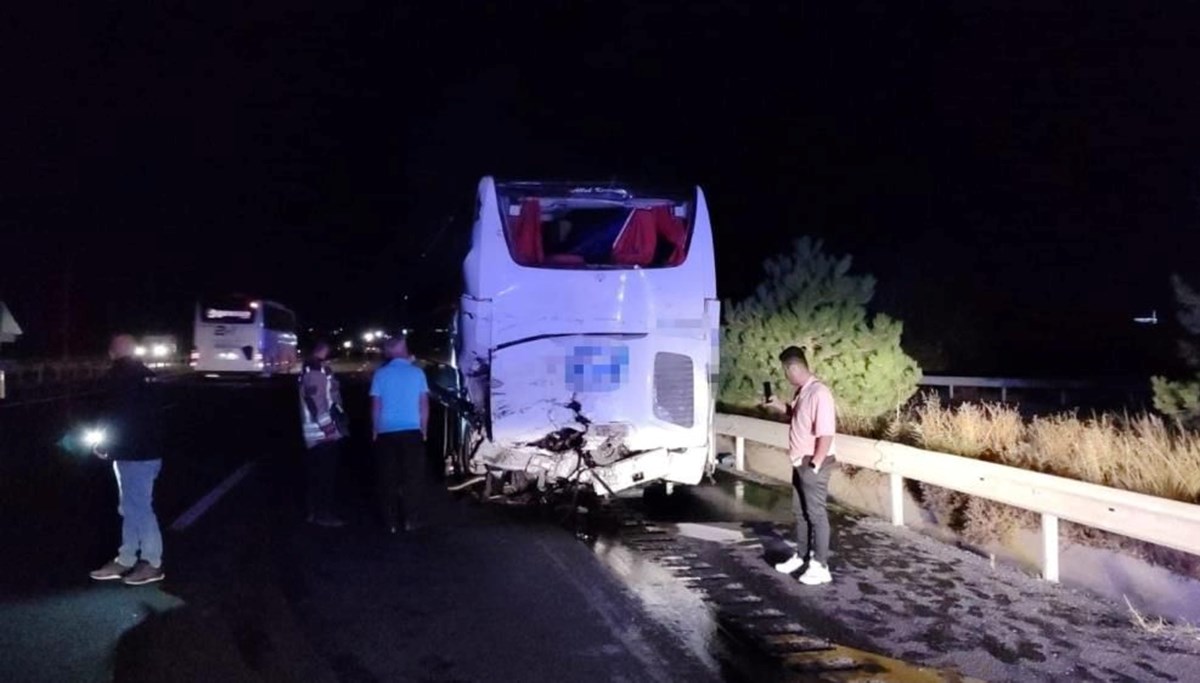 Ankara’da yolcu otobüsüne TIR çarptı: 4’ü ağır 27 yaralı