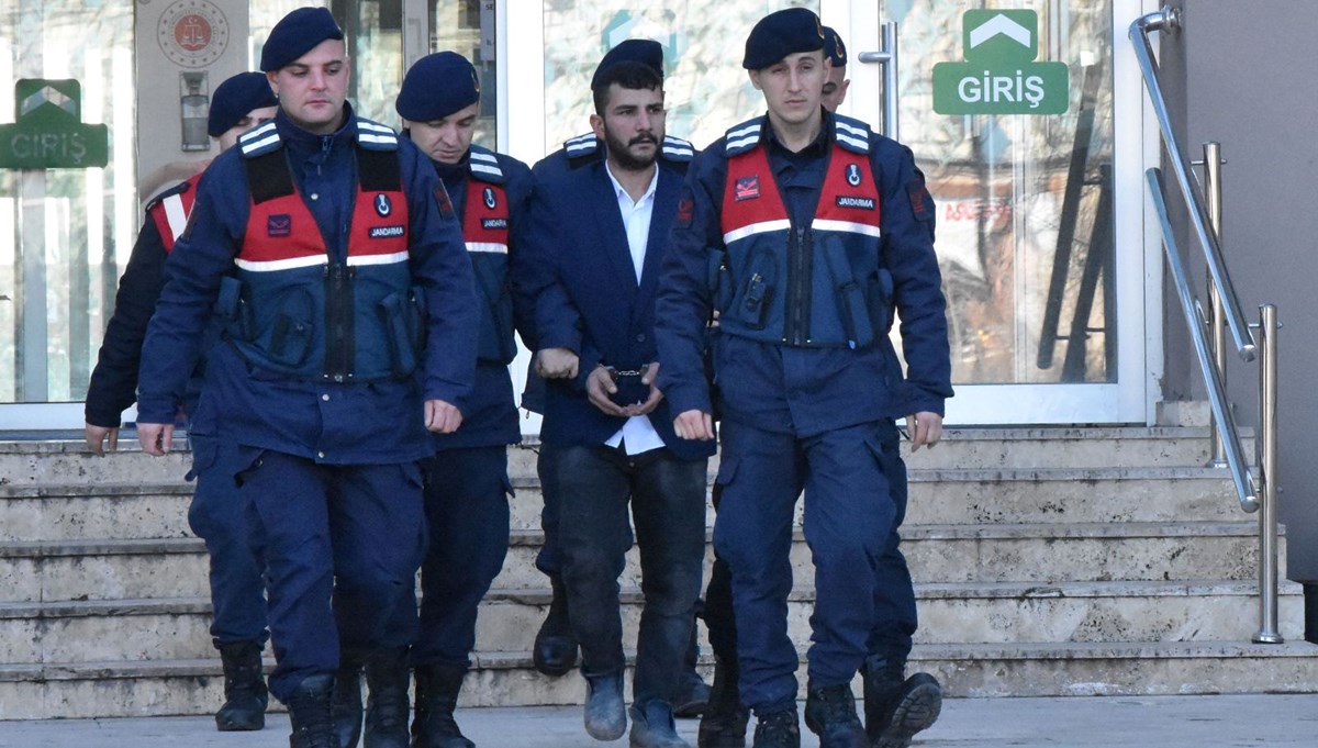 Firari hükümlü, annesinin evinin altındaki tünelde yakalandı