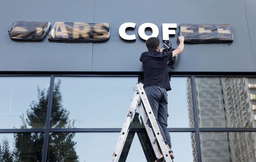 Starbucks Rusya'da "Stars Coffee" ismiyle yeniden açıldı: Logoda dikkat çeken değişiklik - 9
