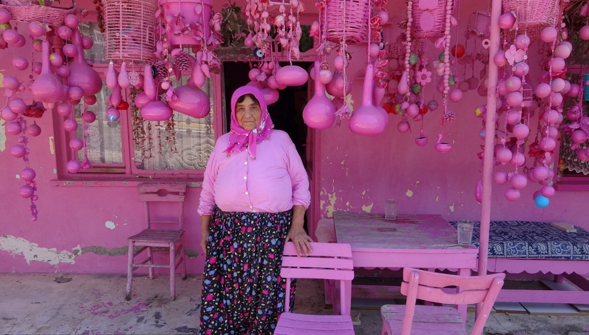 75 yaşındaki Sakine teyzenin pembe hayatı: Ispartalı 75 yaşındaki Sakine teyzenin pembe hayatı: Ispartalı