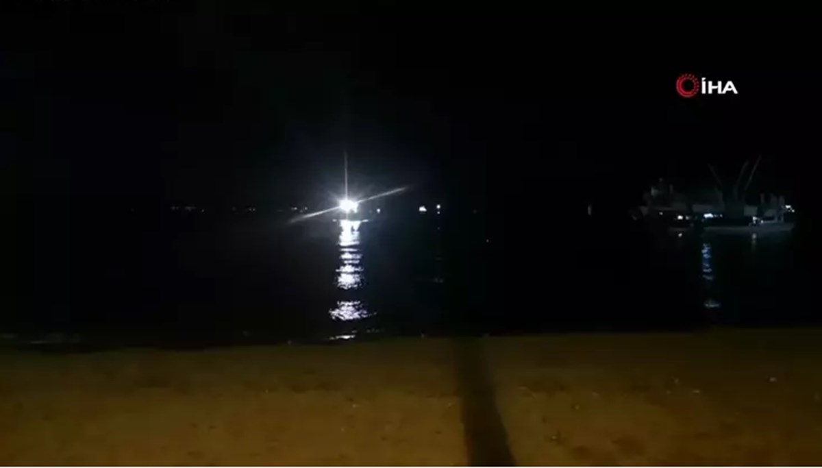 Dikili'de balıkçı teknesi battı: 3 ölü, 2 kayıp Dikili'de balıkçı teknesi battı: 3 ölü, 2 kayıp
