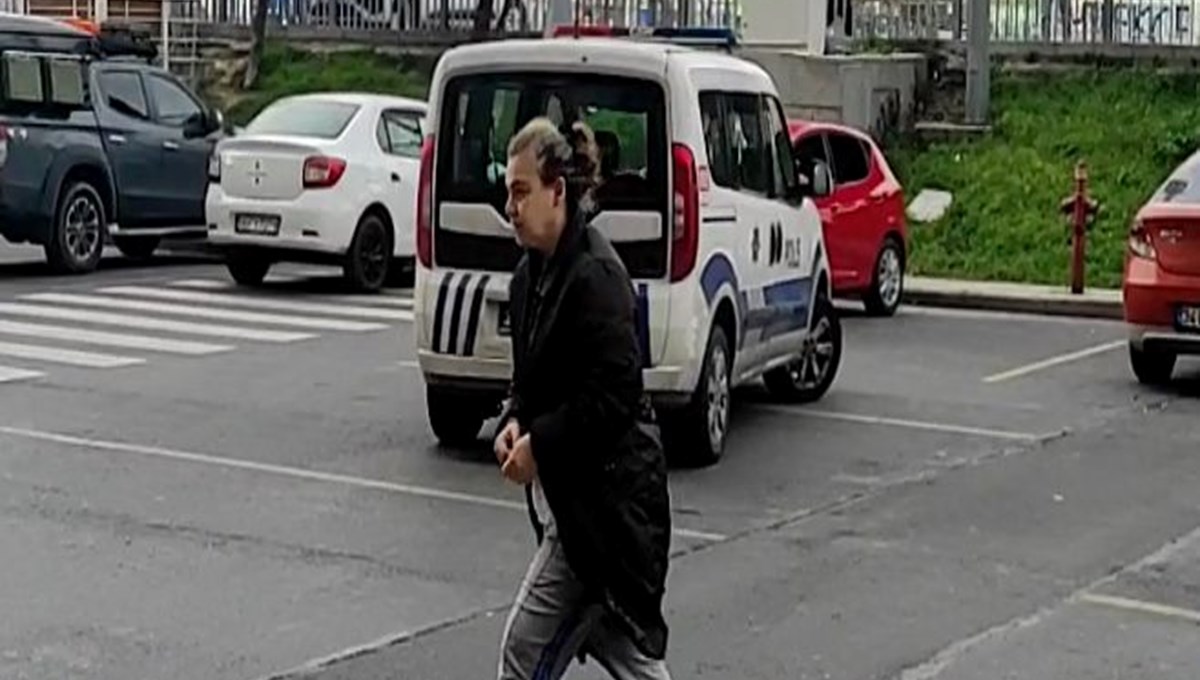 Sarıyer’de yeni doğmuş bebeğini çöpe bırakan kadın yakalandı Sarıyer’de yeni doğmuş bebeğini çöpe bırakan kadın yakalandı