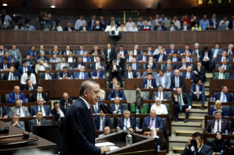Cumhurbaşkanı Erdoğan'dan, AK Parti teşkilatları ve belediyelerine uyarı - 1