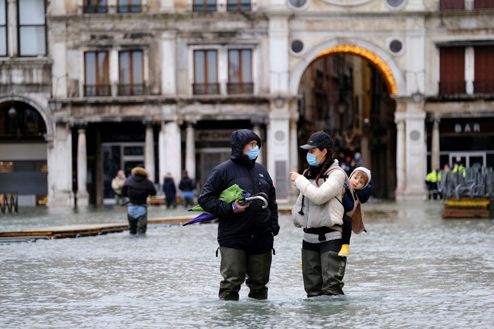 Venedik'te yine su baskını: Milyar dolarlık proje işe yaramadı - 7