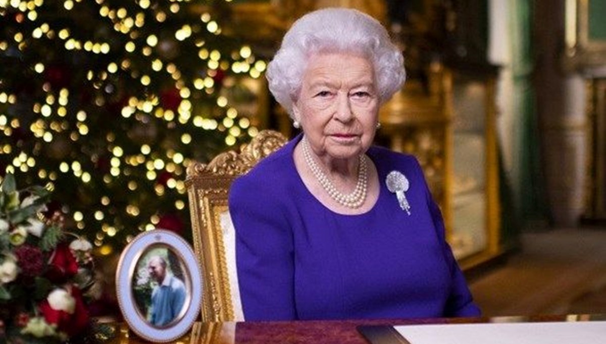 Kraliçe Elizabeth geleneksel Noel yemeğini iptal etti